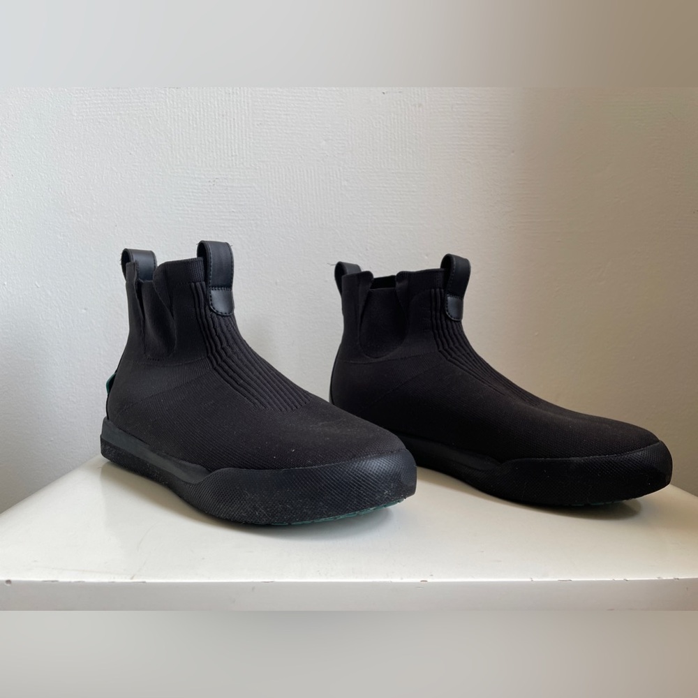 VESSI Mens Waterproof Weekend Chelsea - Black